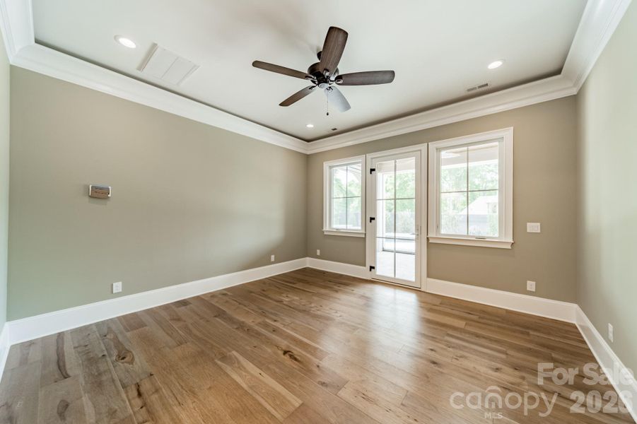 Spacious, unfurnished interior of a new home in , Belmont (Image 38).