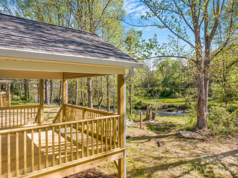 Exterior details and patio area of a home in , Waynesville (Image 20).