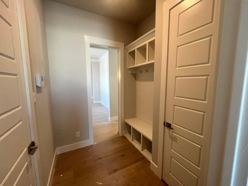 Spacious, unfurnished interior of a new home in Eagle Ridge Estates, Weatherford (Image 10).