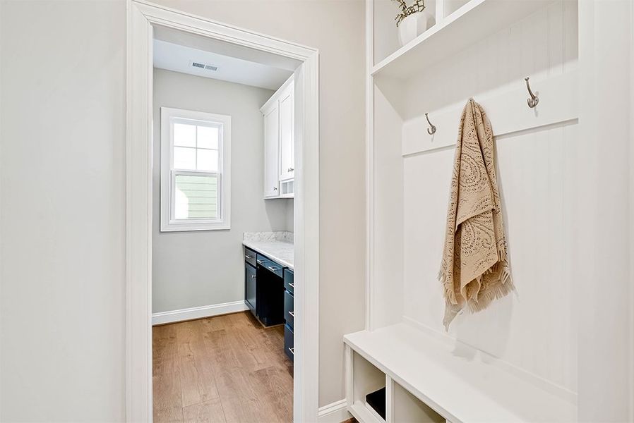 Pierre's Bay, Coat & Cubby