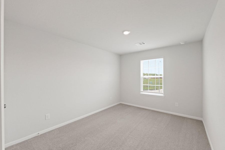 Spacious, unfurnished interior of a new home in Bammel Oaks, Houston (Image 16). Spacious, unfurnished interior of a new home in Bammel Oaks, Houston (Image 16).