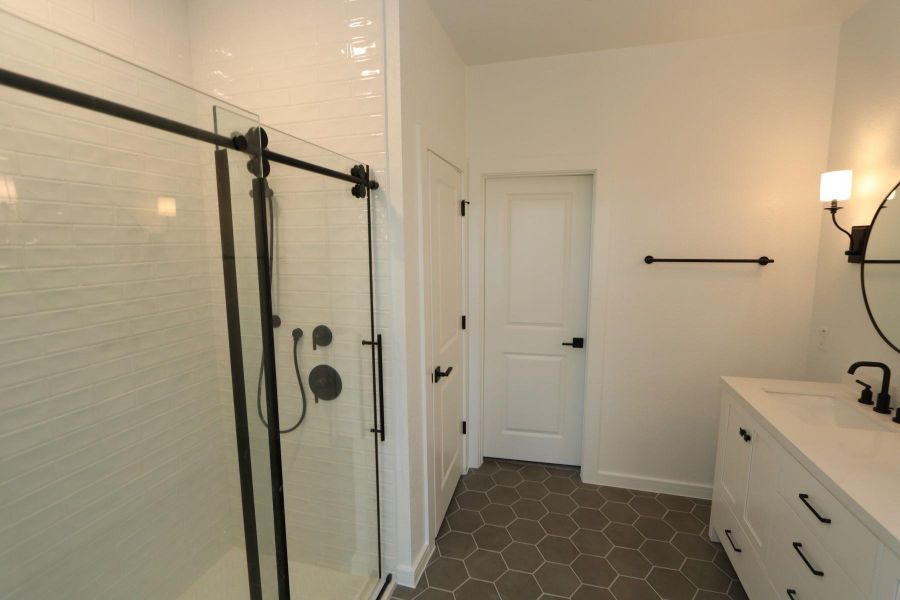 Double sinks in primary bath Double sinks in primary bath