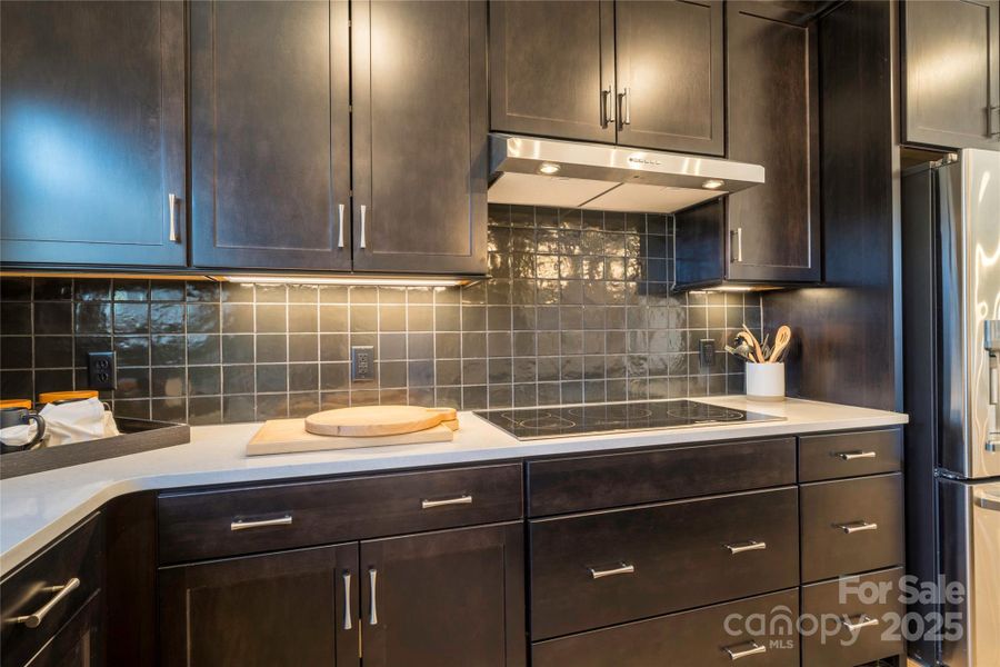 Designer Appliances Included With the Purchase of your Home. Designer Appliances Included With the Purchase of your Home.