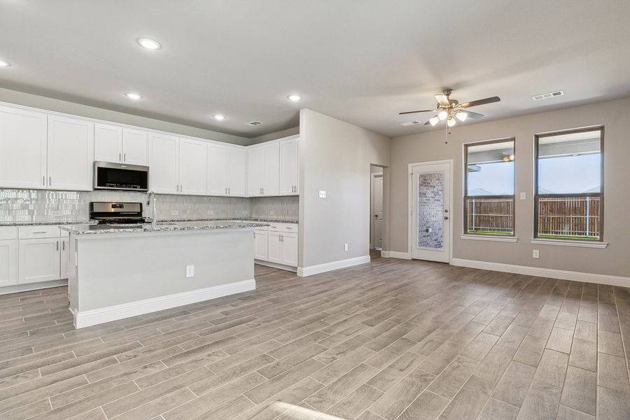 Image 6 representing the Andrew by Megatel Homes in Manors at Woodbridge, Wylie, TX. Image 6 representing the Andrew by Megatel Homes in Manors at Woodbridge, Wylie, TX.