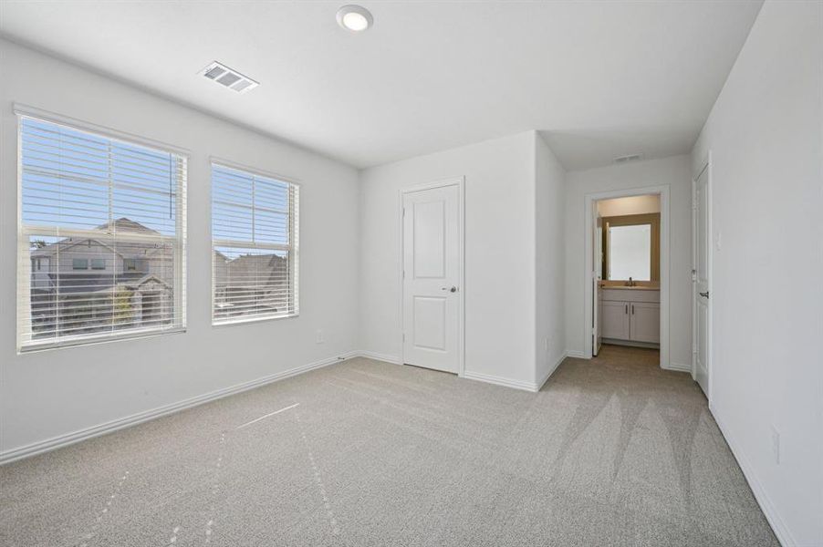 Photo is not of the actual home, but is an inspirational photo of builder’s model home and may depict options, furnishings, and/or decorator features that are not included.