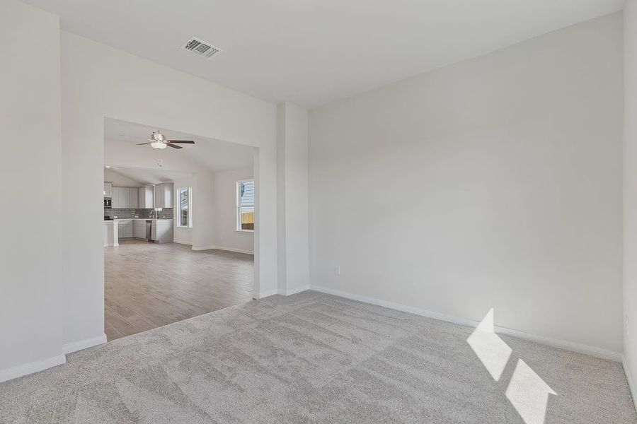 Spacious, unfurnished interior of a new home in Butler Farms, Liberty Hill (Image 22).