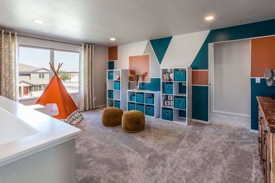 Representative furnished interior of a home built from the Rowling by Hartford Homes in Trailside, Timnath (Image 63).