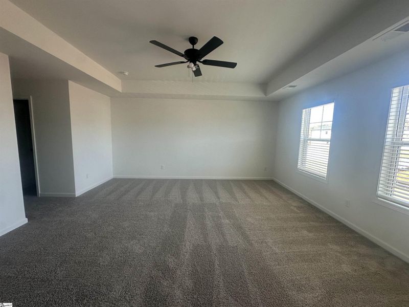 Spacious, unfurnished interior of a new home in Shiloh Trail, Wellford (Image 34).