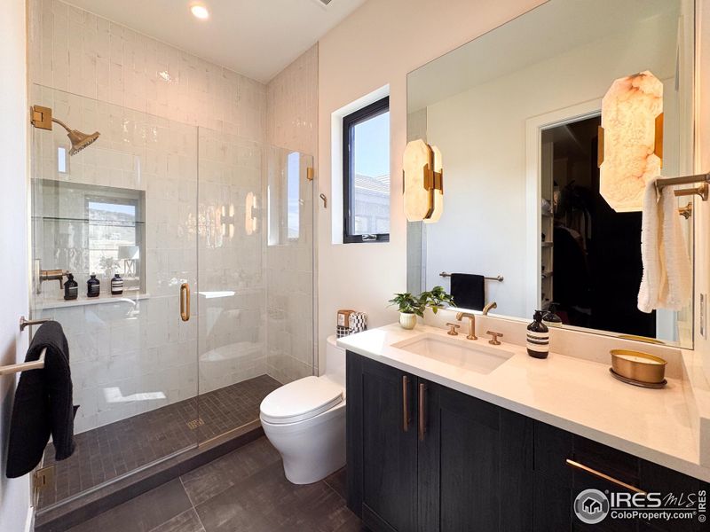 Furnished interior view inside a new home in , Longmont (Image 10).