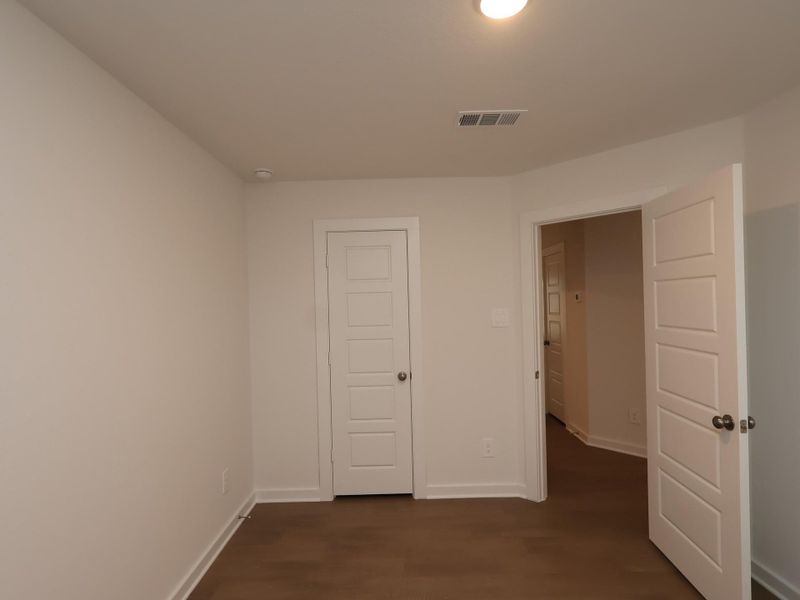 Spacious, unfurnished interior of a new home in Magnolia Ridge, Magnolia (Image 12).
