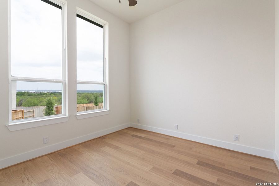 Spacious, unfurnished interior of a new home in Homestead, Schertz (Image 15).