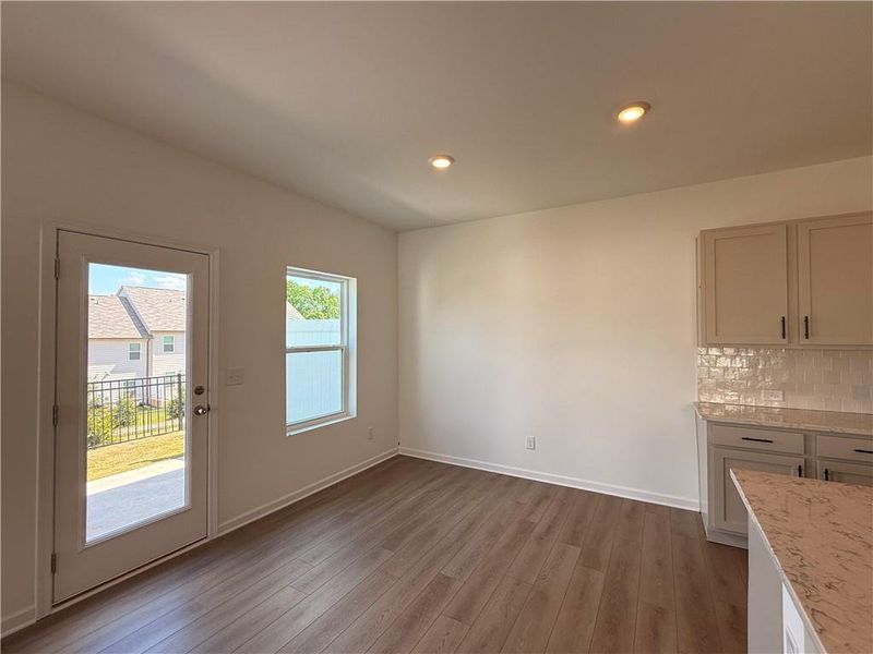 Spacious, unfurnished interior of a new home in Leydenview, Mableton (Image 34).