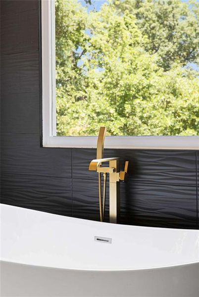 Image 37 of a home in .