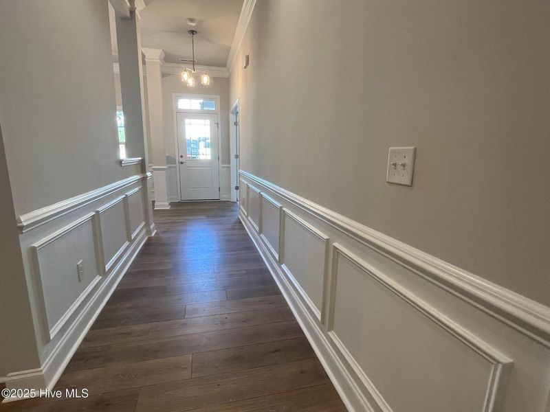 Spacious, unfurnished interior of a new home in Palmetto Creek, Bolivia (Image 13).