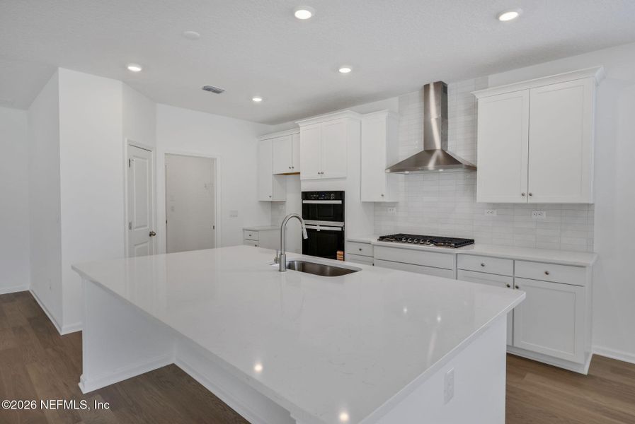 Furnished interior view inside a new home in Jennings Farm, Middleburg (Image 9).