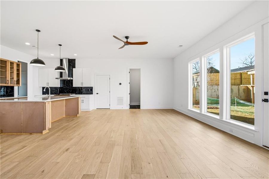 Spacious, unfurnished interior of a new home in , Atlanta (Image 15). Spacious, unfurnished interior of a new home in , Atlanta (Image 15).