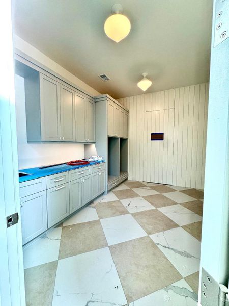 Image 17 of a home in . Image 17 of a home in .