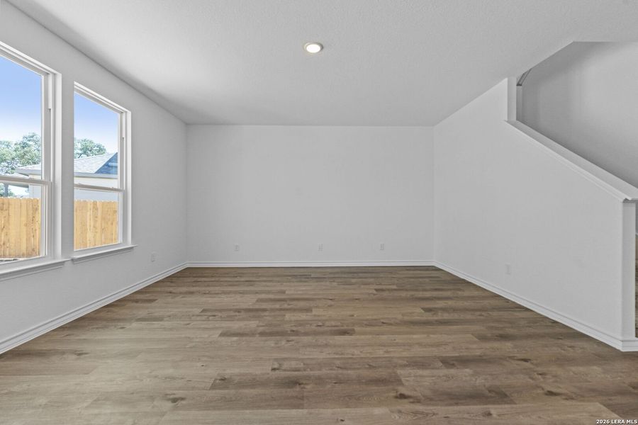 Spacious, unfurnished interior of a new home in Corley Farms, Boerne (Image 18).