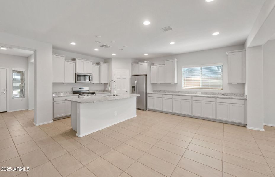 Kitchen/Cafe Kitchen/Cafe