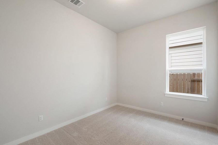 Spacious, unfurnished interior of a new home in Park Central, Georgetown (Image 19).