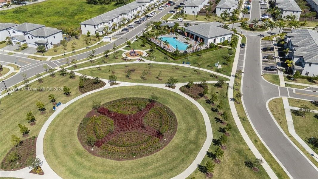 Image 33 of a home in .