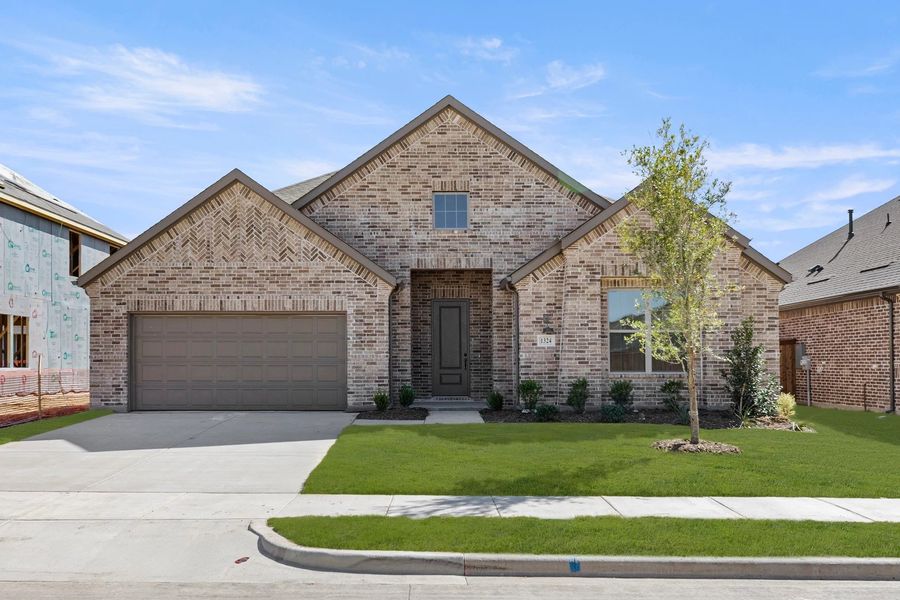 Travis Home Plan by Ashton Woods