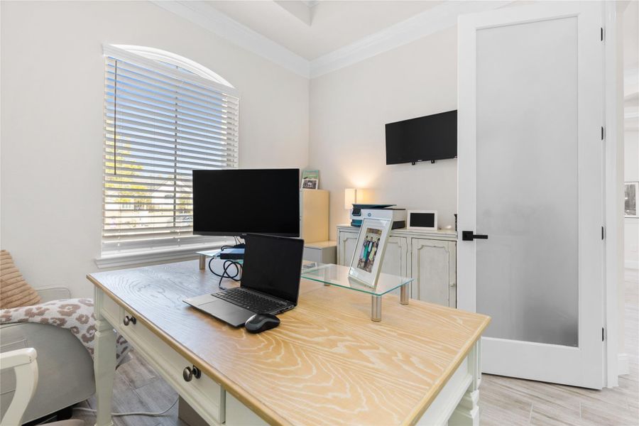 Furnished interior view inside a new home in Bentwater, Montgomery (Image 34).