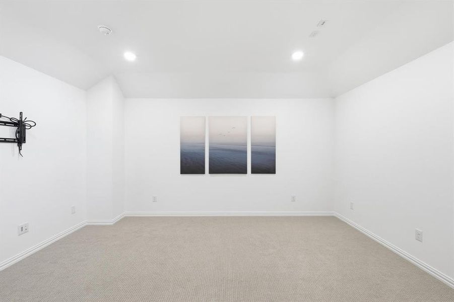 Spacious, unfurnished interior of a new home in , Haslet (Image 21).