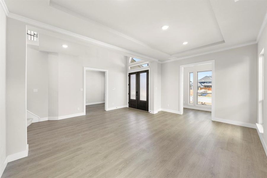 05. 14994 Chipping - Dining