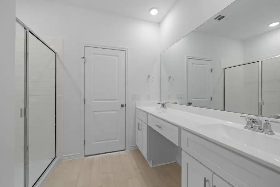 Furnished interior view inside a new home in River Ranch, Dayton (Image 4). Furnished interior view inside a new home in River Ranch, Dayton (Image 4).