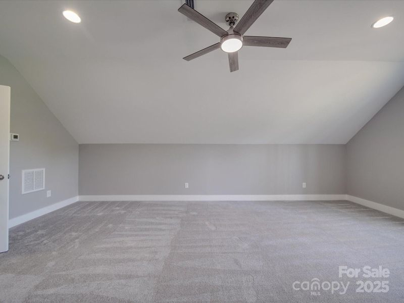 Spacious, unfurnished interior of a new home in , Lancaster (Image 32).