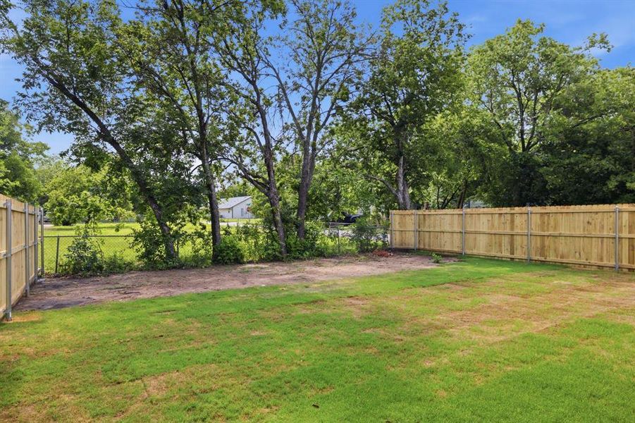 Exterior details and patio area of a home in , Cleburne (Image 16). Exterior details and patio area of a home in , Cleburne (Image 16).