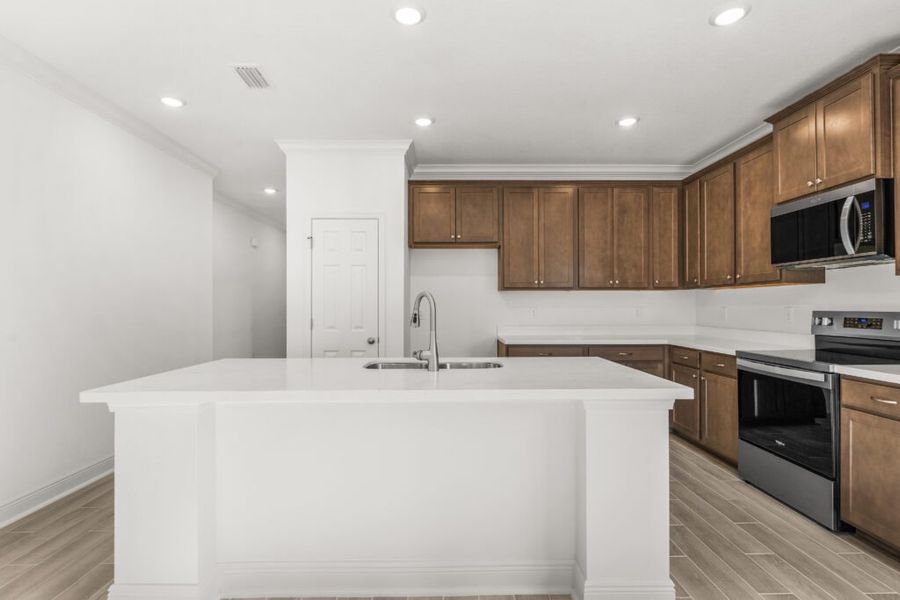 Furnished interior view inside a new home in Lake Merial, Panama City (Image 4). Furnished interior view inside a new home in Lake Merial, Panama City (Image 4).