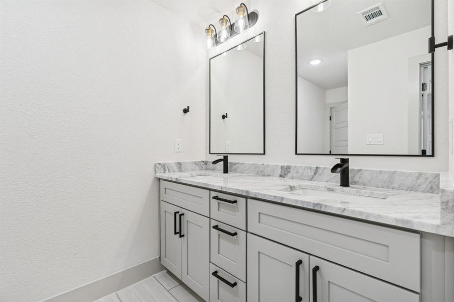 Furnished interior view inside a new home in , Granbury (Image 13). Furnished interior view inside a new home in , Granbury (Image 13).