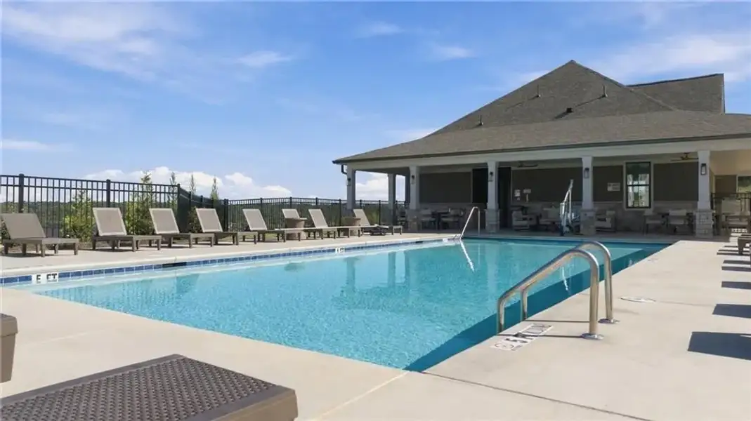 Community amenities in Stegall Village, Emerson (Image 44).