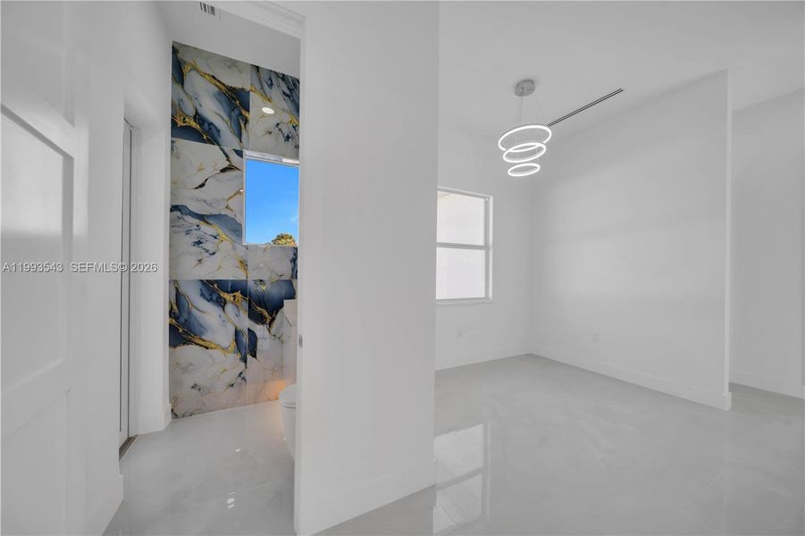 Spacious, unfurnished interior of a new home in , Lehigh Acres (Image 35).