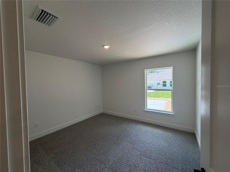 Spacious, unfurnished interior of a new home in , Summerfield (Image 15).