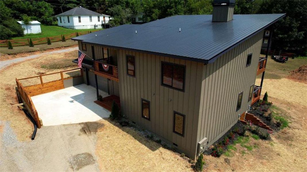 Exterior details and patio area of a home in , Blue Ridge (Image 38).