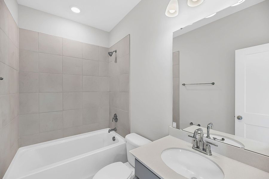 Furnished interior view inside a new home in Nexton - Midtown - The Park Collection, Summerville (Image 5). Furnished interior view inside a new home in Nexton - Midtown - The Park Collection, Summerville (Image 5).