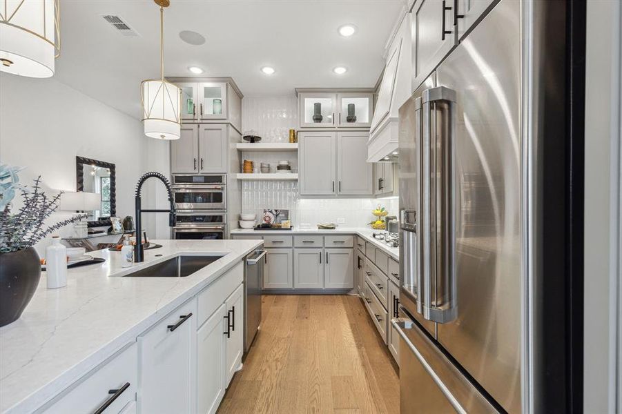 Furnished interior view inside a new home in Mantua Point Gardens, Van Alstyne (Image 28).