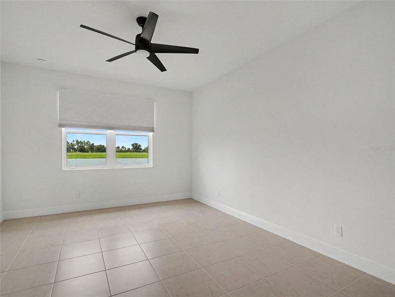 Spacious, unfurnished interior of a new home in , Parrish (Image 21).