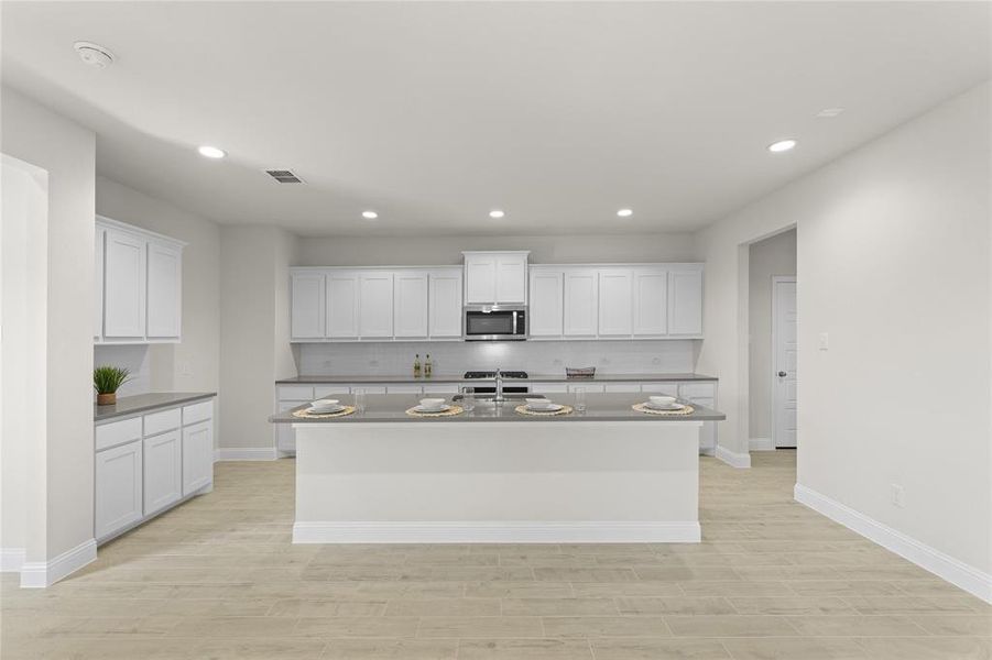 526 Amesbury  Kitchen