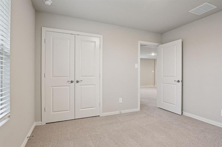 Spacious, unfurnished interior of a new home in Lakehaven - Spring Series, Farmersville (Image 35).