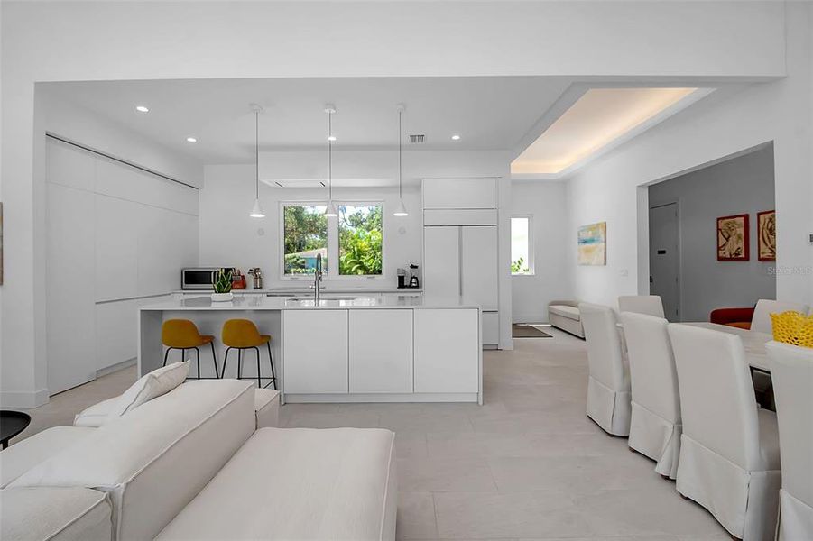 Furnished interior view inside a new home in , Sarasota (Image 9).