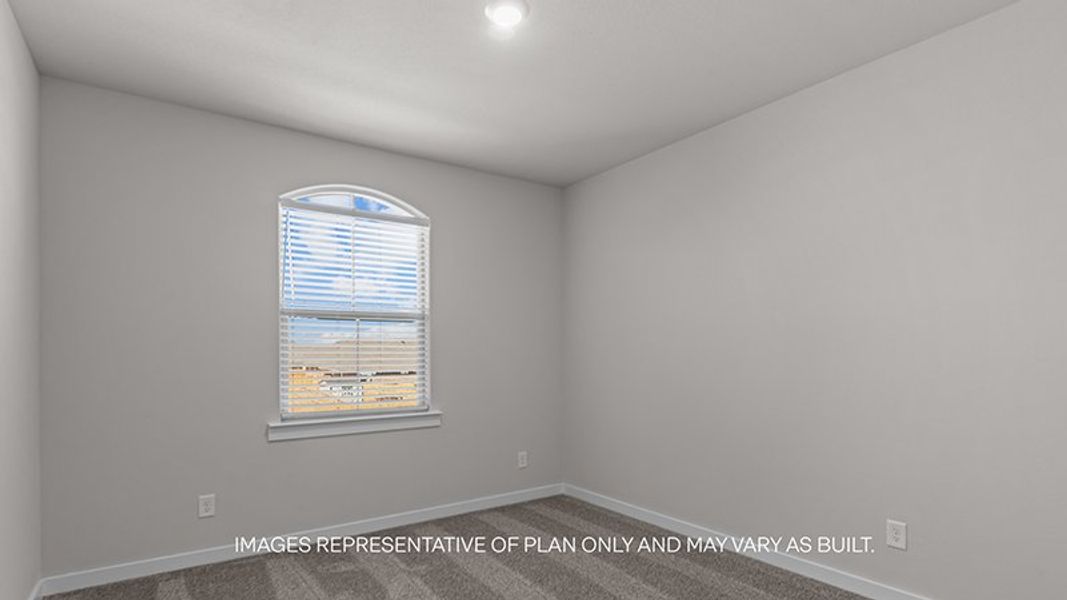 Spacious, unfurnished interior of a new home in Abbey Glen, Lubbock (Image 16).