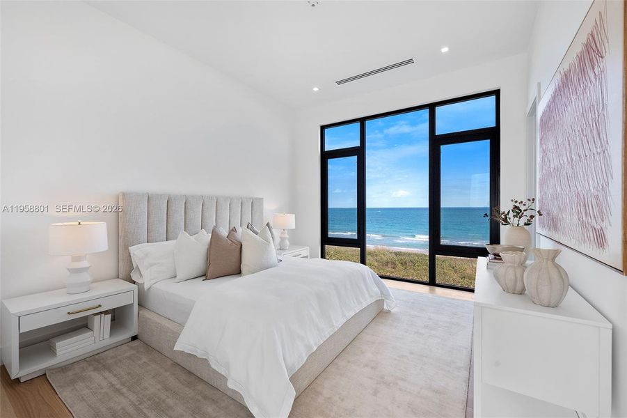 Furnished interior view inside a new home in , Fort Pierce (Image 57).