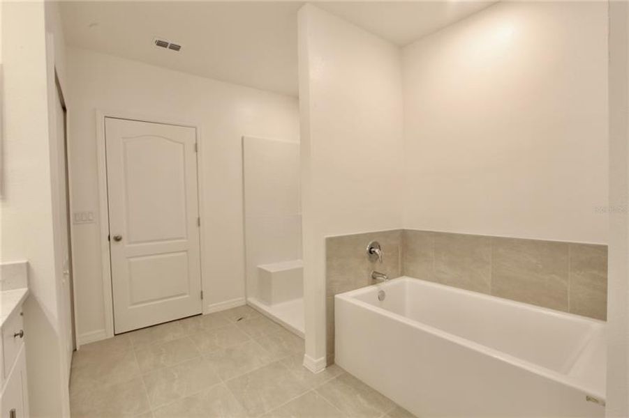 Image 14 of a home in . Image 14 of a home in .