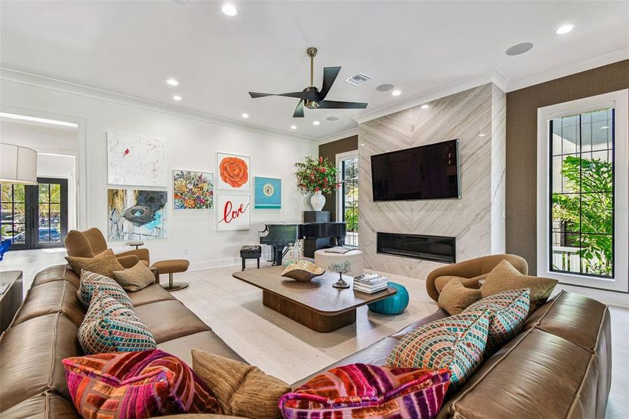 Furnished interior view inside a new home in , Tampa (Image 45).