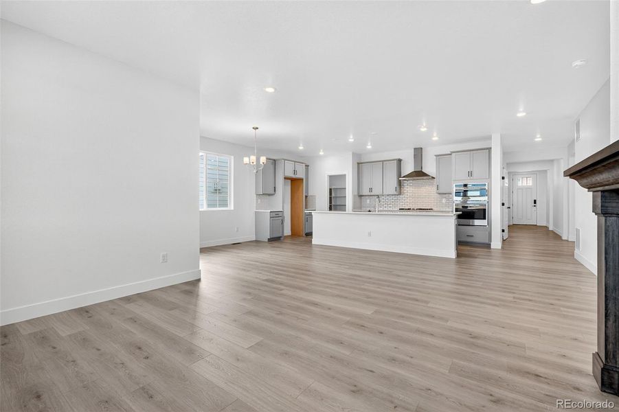 4285 Ridgewalk Point ~ Ready Now