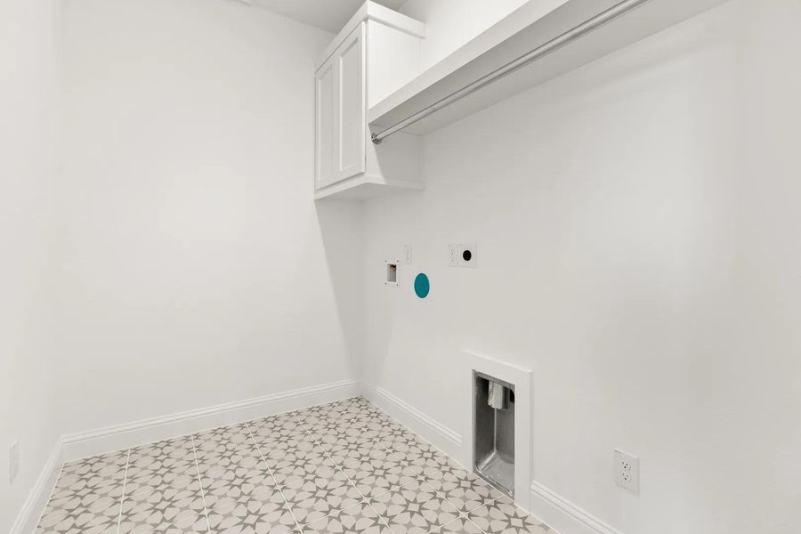 Braeswood B Laundry room